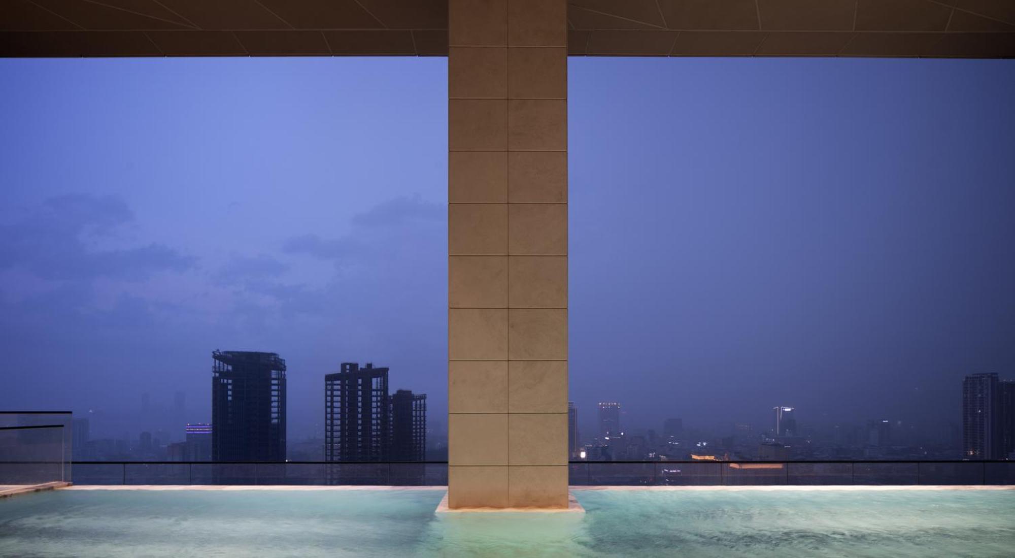 Citadines Flatiron Phnom Penh Hotell Eksteriør bilde